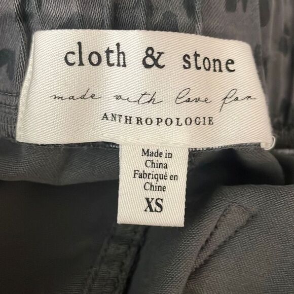 Anthropologie Cloth & Stone Leopard Print Chino Jogger Pants XS Gray, Black - Picture 5 of 11